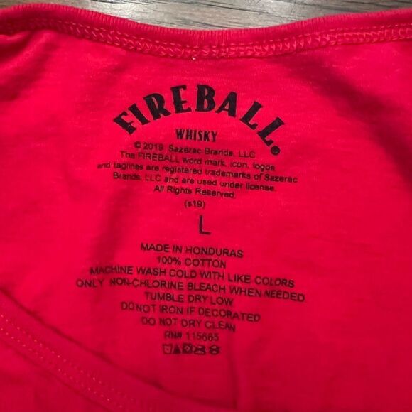 Fireball Whiskey Red and Black dip die Tank Top size Large NWT - Picture 7 of 8